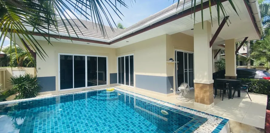 Дом в Паттайе, Таиланд с 3 комнатами № 155541