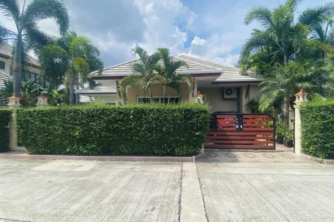 Дом в Паттайе, Таиланд с 3 комнатами № 155541 - фото 8