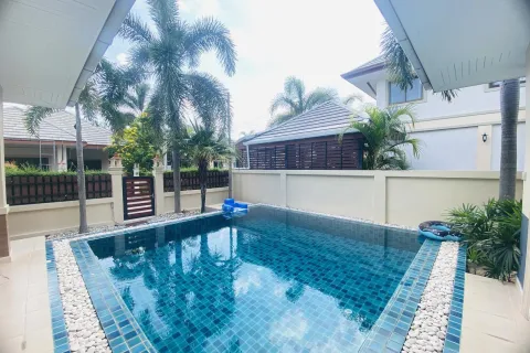 Дом в Паттайе, Таиланд с 3 комнатами № 155541 - фото 6