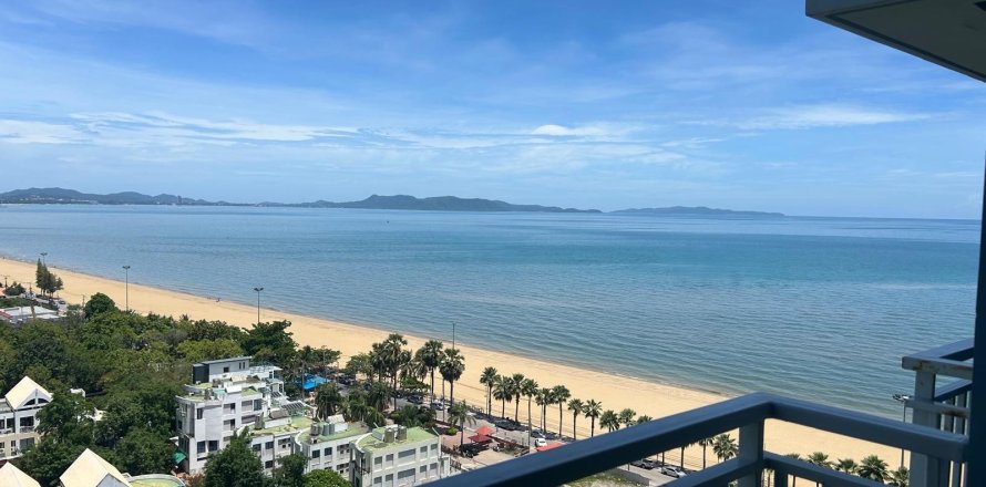 Квартира в Паттайе, Таиланд с 3 комнатами № 155540