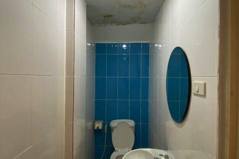 Townhouse in Khlong Toei, Bangkok, Thailand 4 bedrooms № 140159 - photo 21