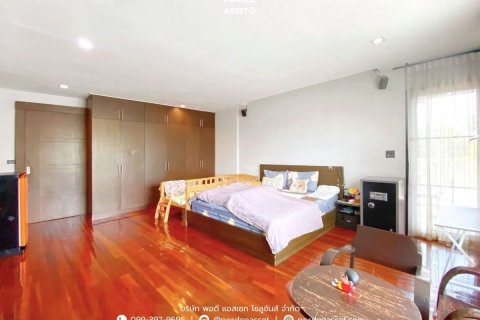 House in Rangsit, Thailand 6 bedrooms № 163142 - photo 10