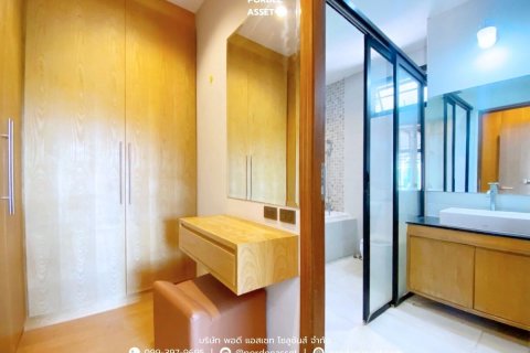 House in Rangsit, Thailand 6 bedrooms № 163142 - photo 17