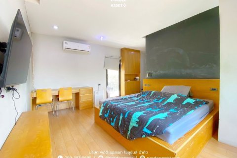 House in Rangsit, Thailand 6 bedrooms № 163142 - photo 19