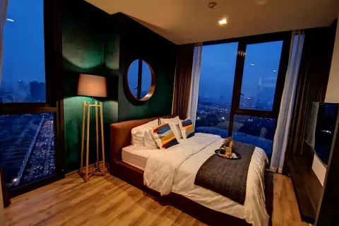 Кондоминиум с 2 спальнями в Чатучаке, Бангкок, Таиланд № 139229 - фото 9