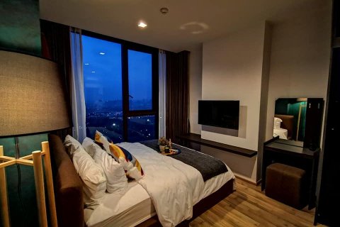 Condo in Chatuchak, Bangkok, Thailand, 2 bedrooms  № 139230 - photo 8