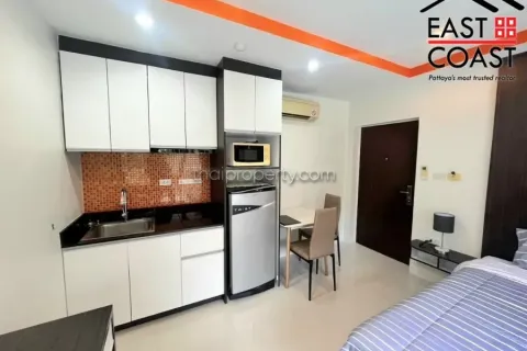 Estudio en el condominio en Pattaya, Tailandia № 213534 - foto 2