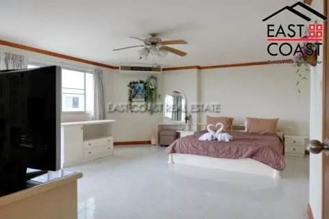 Condominio de 2 dormitorios en Pattaya, Tailandia № 213530 - foto 7