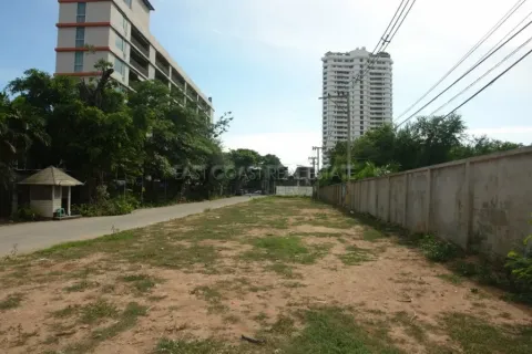 Terreno en Pattaya, Tailandia № 213531
