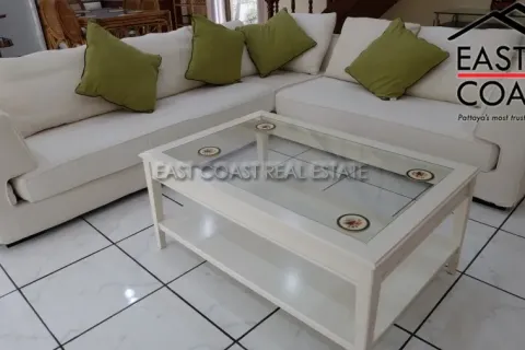 Casa de 3 dormitorios en Pattaya, Tailandia № 213535 - foto 7