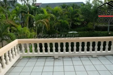 Casa de 3 dormitorios en Pattaya, Tailandia № 213535 - foto 14