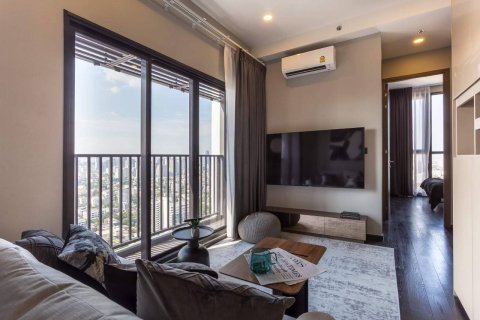 Condo in Bangkok, Thailand, 3 bedrooms  № 175562 - photo 3