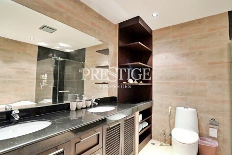 Condo à Pattaya, Thaïlande, 2 chambres № 198587 - photo 14
