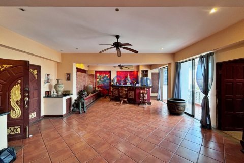 Condo in Pattaya, Thailand, 1 bedroom  № 202406 - photo 4