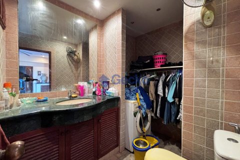 Condo in Pattaya, Thailand, 1 bedroom  № 202406 - photo 18