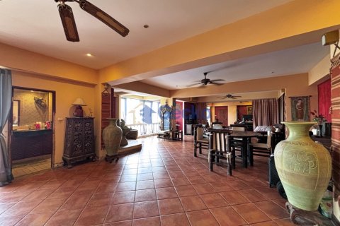 Condo in Pattaya, Thailand, 1 bedroom  № 202406 - photo 6