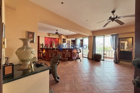 Condo in Pattaya, Thailand, 1 bedroom  № 202406 - photo 3