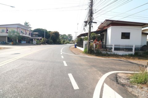 Land in Udon Thani, Thailand 33600 sq.m. № 150111 - photo 17