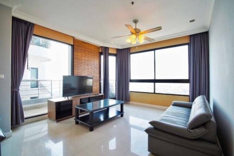 Кондоминиум с 2 спальнями в Банг-Кхо-Лаеме, Бангкок, Таиланд № 150109 - фото 8