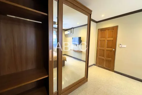 Condominio de 2 dormitorios en Jomtien Beach, Pattaya, Tailandia № 210608 - foto 9
