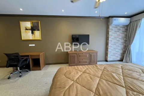 Condominio de 2 dormitorios en Jomtien Beach, Pattaya, Tailandia № 210608 - foto 3