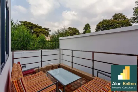 House in Pattaya, Thailand 5 bedrooms № 210607 - photo 5