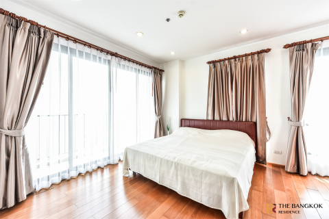 Condo in Bangkok, Thailand, 2 bedrooms  № 199793 - photo 2