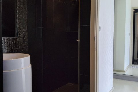 Студия в кондо в Клонг Тоэй, Бангкок, Таиланд № 152250 - фото 6