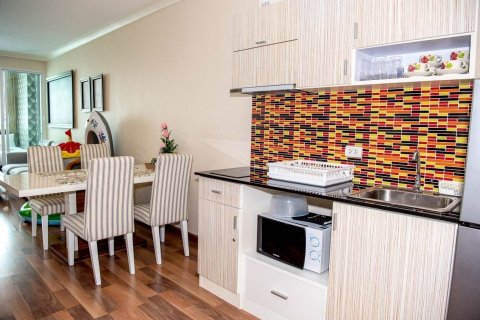 Condo in Hua Hin, Thailand, 3 bedrooms № 152252 - photo 8