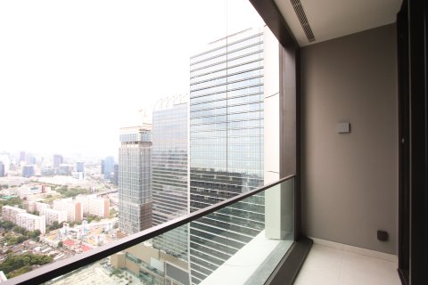 Кондоминиум с 2 спальнями в Патхум Ване, Бангкок, Таиланд № 149707 - фото 10