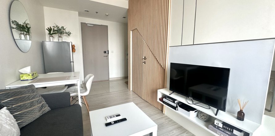 Студия в Пхракханонг, Бангкок, Таиланд № 149705