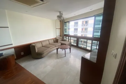 Condo à Khlong Toei, Bangkok, Thaïlande, 3 chambres  № 149704 - photo 4