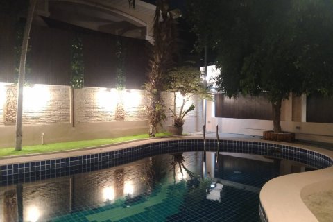 Кондоминиум с 6 спальнями в Паттайе, Таиланд № 152476 - фото 1