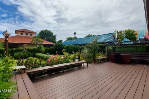 House in Pattaya, Thailand 3 bedrooms № 152477 - photo 5