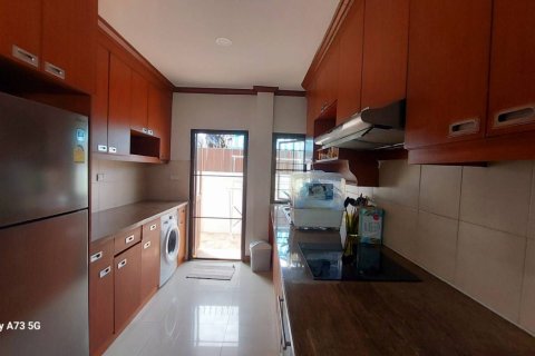 House in Pattaya, Thailand 3 bedrooms № 152477 - photo 12