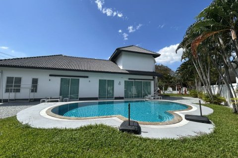 Дом в Паттайе, Таиланд с 4 спальнями  № 152475 - фото 6