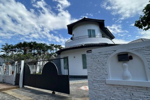 Дом в Паттайе, Таиланд с 4 спальнями  № 152475 - фото 2