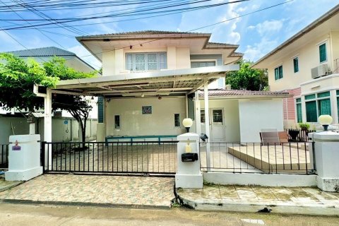 House in Pattaya, Thailand 4 bedrooms № 152480 - photo 2