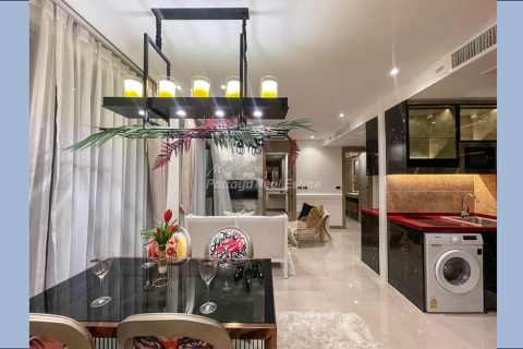 Condo in Bang Lamung, Thailand, 2 bedrooms  № 75309 - photo 1