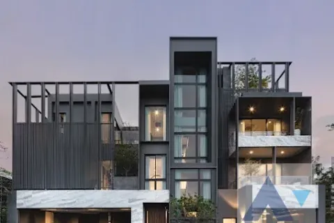 Haus in Bang Kapi, Bangkok, Thailand 4 Schlafzimmer № 216592 - Foto 2