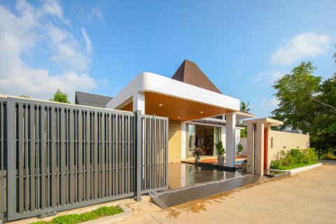 Вилла в Пхукете, Таиланд с 4 спальнями  № 146453 - фото 5