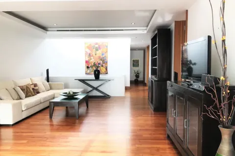 Кондоминиум с 3 спальнями на Пляже Найтон, Таиланд № 3225