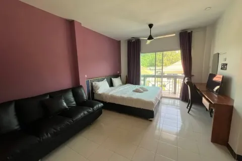 Casa de 7 dormitorios en Jomtien Beach, Pattaya, Tailandia № 211979 - foto 20