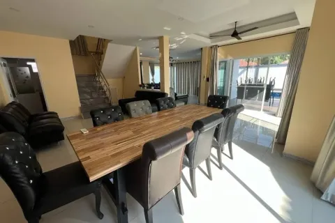Casa de 7 dormitorios en Jomtien Beach, Pattaya, Tailandia № 211979 - foto 19