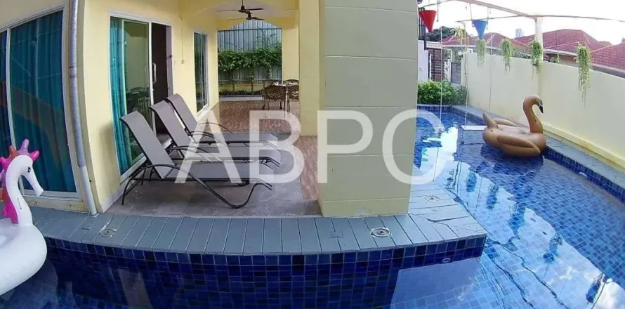 Casa de 7 dormitorios en Jomtien Beach, Pattaya, Tailandia № 211978