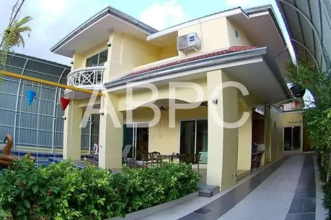 Casa de 7 dormitorios en Jomtien Beach, Pattaya, Tailandia № 211978 - foto 7