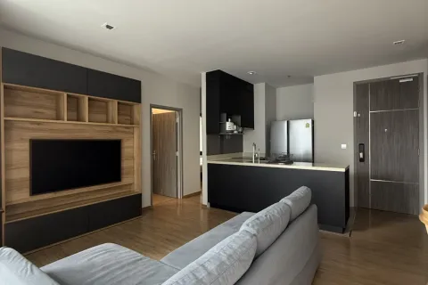 Кондоминиум с 2 спальнями в Ваттхане, Бангкок, Таиланд № 135842 - фото 3