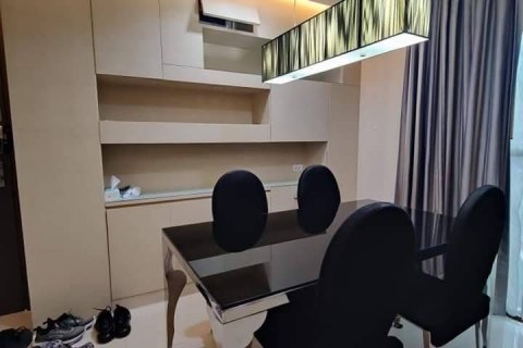 Кондоминиум с 2 спальнями в Чатучаке, Бангкок, Таиланд № 135843 - фото 12