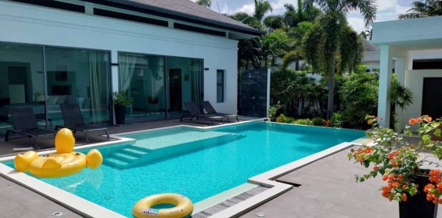 Вилла в Раваи, Таиланд с 4 спальнями  № 117380