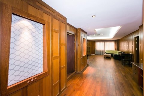 Кондоминиум с 2 спальнями в Бангкоке, Таиланд № 143034 - фото 2